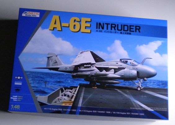 キネティック 1/48 アメリカ海軍 A-6A/Eイントルーダー