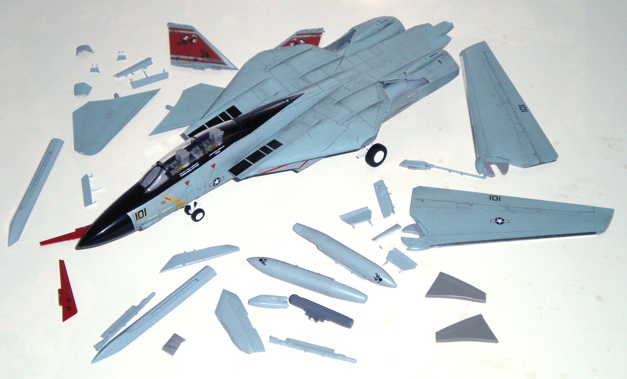 ファインモールド　1/72 グラマン　F-14D トムキャット　完成品 ファインモールド 1/72 F-14Aトムキャット インディペンデンス