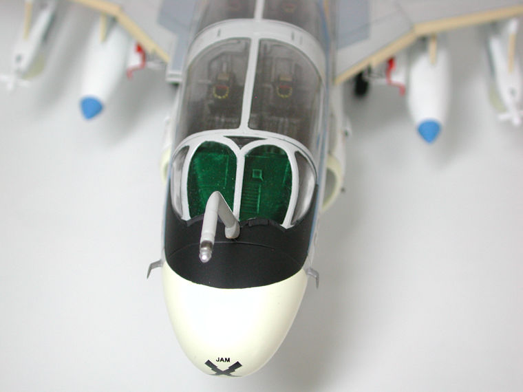 キネティック 1/48 EA-6B プラウラー(最終回) : Go Navy! (乙)