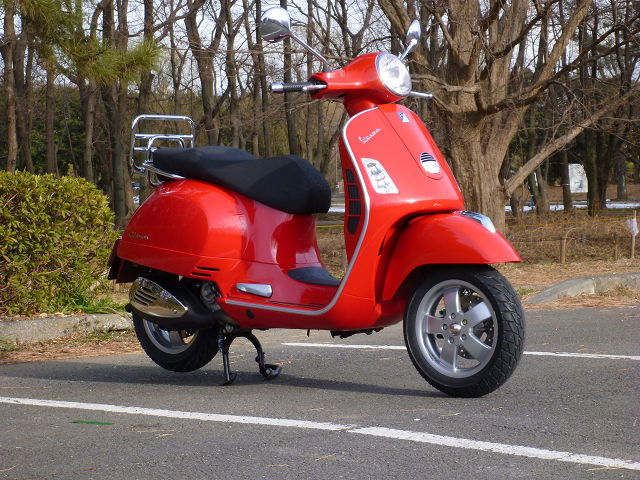 VESPA GTS250ie : Tankograd Central