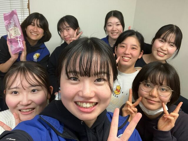 2AD171FD-F8EF-47BC-937E-4F4C8F5DE2E2