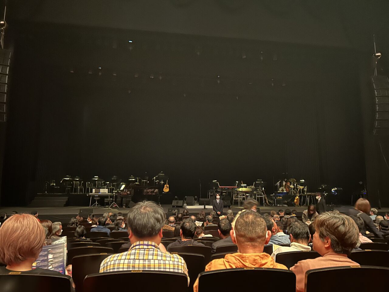中島みゆき「歌会VOL.1」@フェスティバルホール : 線路の外の 中島みゆき「歌会VOL.1」@フェスティバルホール : 線路の外の