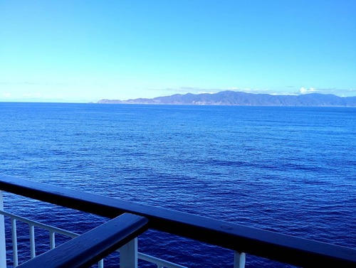 フェリーで海の旅
