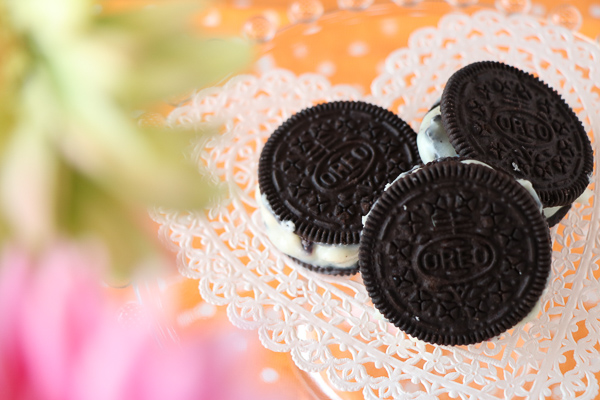 ホワイト生チョコをオレオに挟んだら 美味しいに決まってる 圧力鍋で 時短 簡単 うちごはん Powered By ライブドアブログ ホワイト生チョコをオレオに挟んだら 美味しいに決まってる 圧力鍋で 時短 簡単 うちごはん Powered By ライブドアブログ