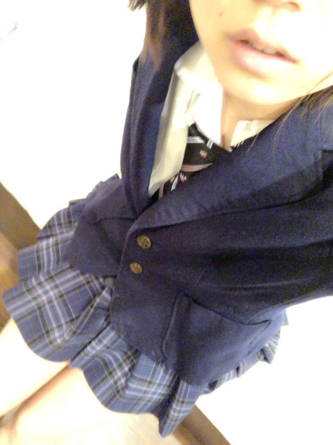 1275BF58-8101-4473-BFD9-06E7BB692F1B