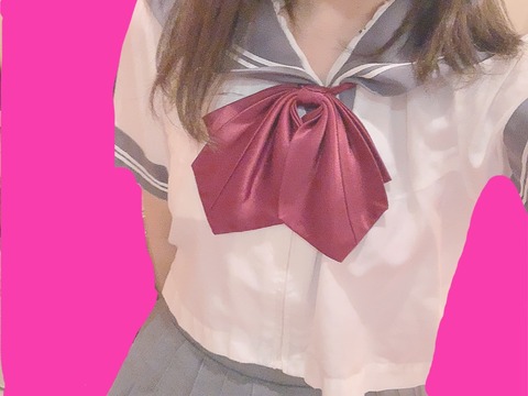 26D1D719-56D3-42D0-8B58-03690BDD239E