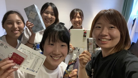 D3C02ABB-C2F1-44A2-8478-E92700FD6F5E