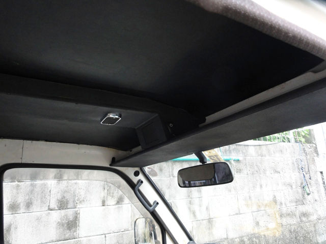 オーバーヘッドコンソール製作 取付け 沖縄 ローカル気分