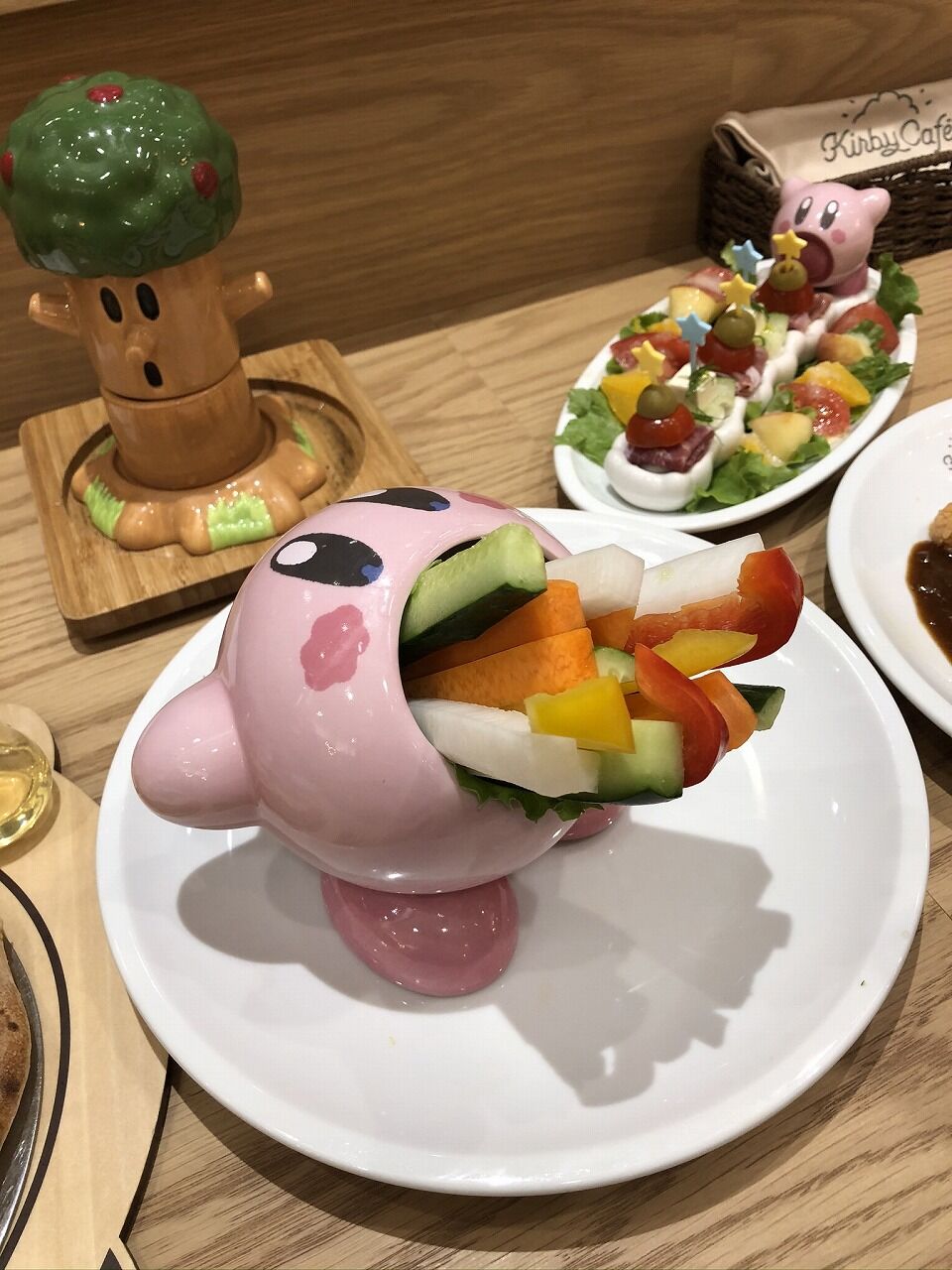 星のカービィ すいこみサラダボウル レア カービィ すいこみ サラダボウル 陶器 カービィカフェの通販 by