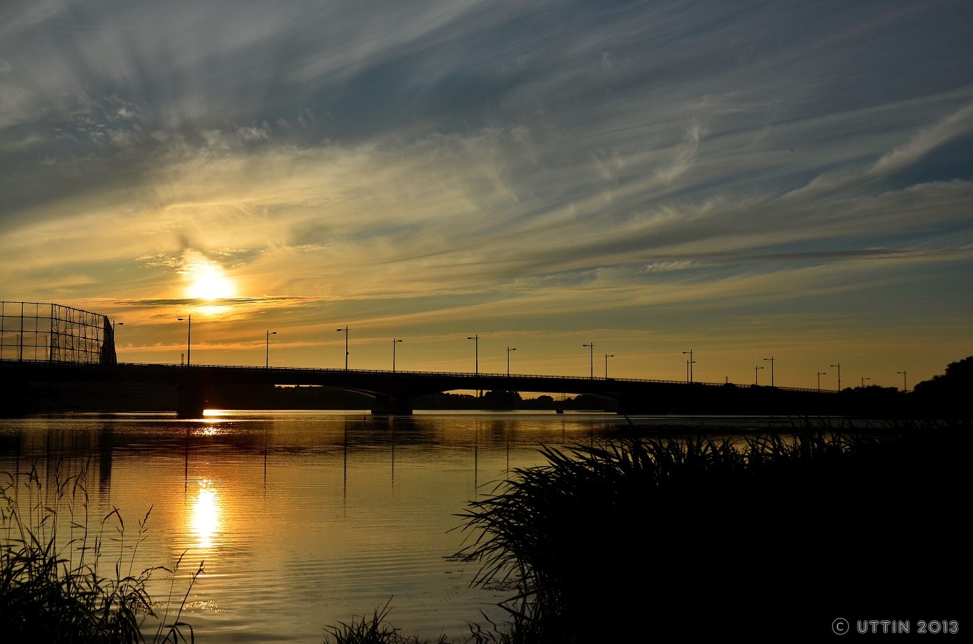 橋の風景 夕陽そして夕焼け 風景と雲の写真集 橋の風景 夕陽そして夕焼け 風景と雲の写真集