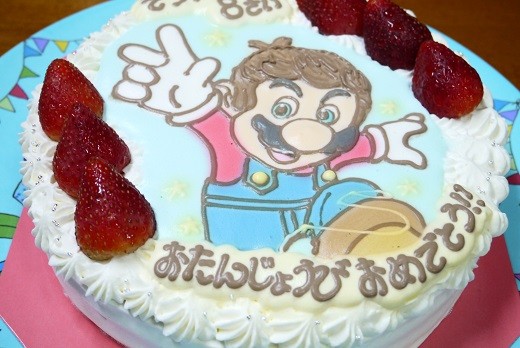 8歳の誕生日ケーキ いずみさんのケーキ 育 食 楽 バンコク 8歳の誕生日ケーキ いずみさんのケーキ 育 食 楽 バンコク