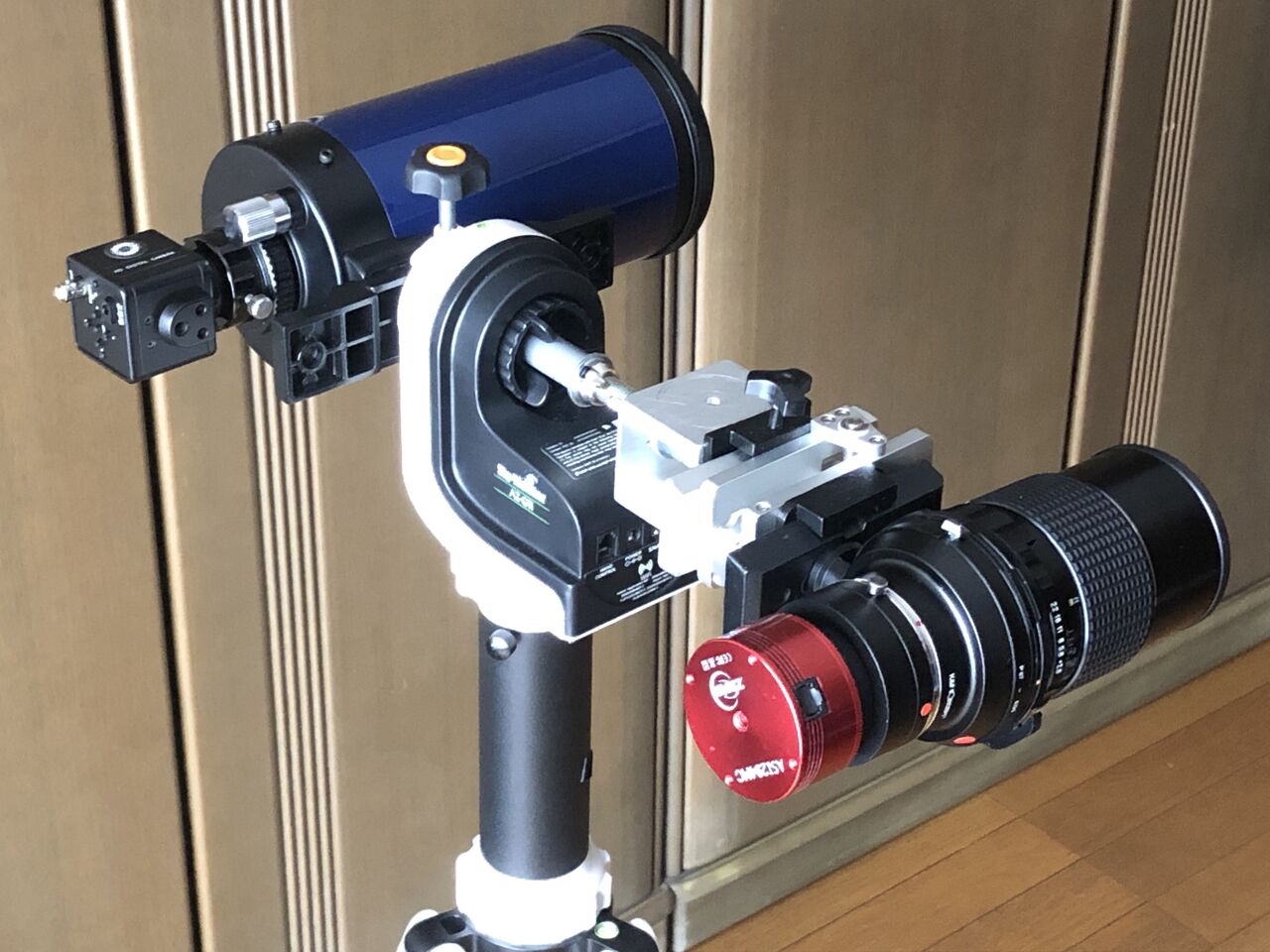 PENTAX 6x7 165mm F2.8 とMEADE2045による2連装電視観望システム PENTAX 6x7 165mm F2.8 とMEADE2045による2連装電視観望システム
