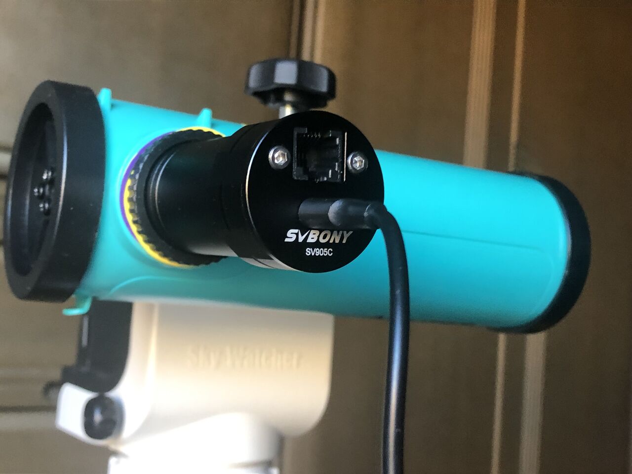 超現実的視点 夜間撮影が段違い！コムテック ZDR055が今だけ44%OFF【2万円で