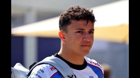 VCARBのハジャー「今年昇格する意味が見えなかったが2026年は違う」「セカンドカー問題も出てこない」