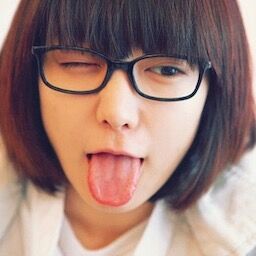 【ミニスカお姉さん】マルチに勧誘してくるお姉さんのミニスカが眩しすぎる件！！