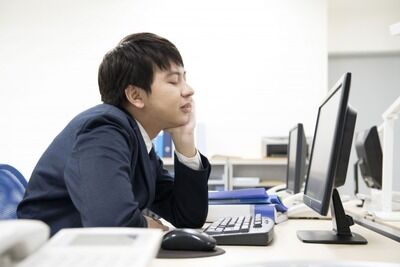 【速報】 事務職、AIでどんどん解雇されはじめる…