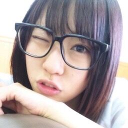 井上清華アナ ノースリーブからインナーチラ見え！！