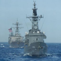 自衛隊と米軍「ズブズブの関係」に「シラを切る」日本政府…既視感の正体「まるで関東軍」！