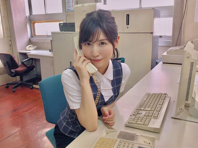 画像 生意気そうだけど可愛い事務員さんwww 画像 生意気そうだけど可愛い事務員さんwww