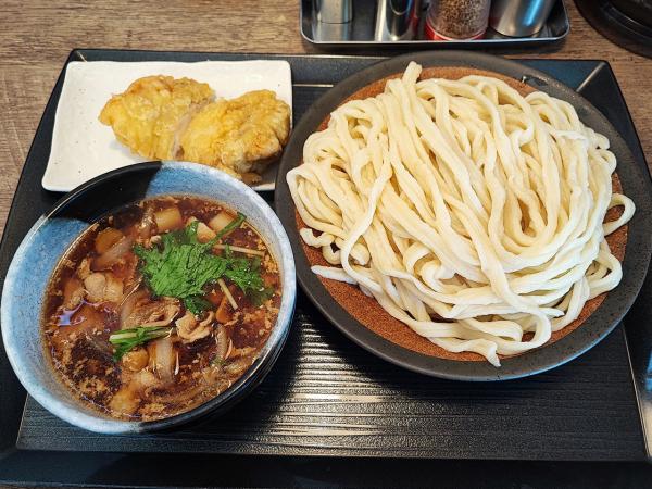 【画像】 埼玉うどんチェーン四天王、どいつもこいつも強すぎる