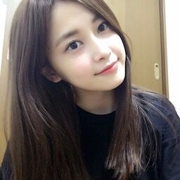 山形純菜アナ 強風でスカートを煽られる！！【GIF動画あり】