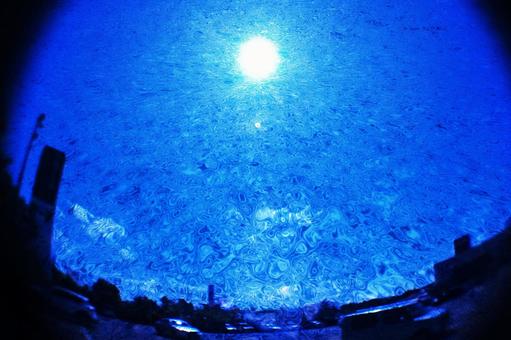 【悲報】 最近、昼もそんな暑くなくて夜も涼しいけども、8月後半からまた「35℃超」が増えるらしい