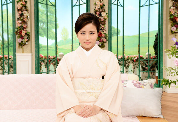 【驚愕】前田愛41歳　変わらなさすぎの美貌に衝撃 www