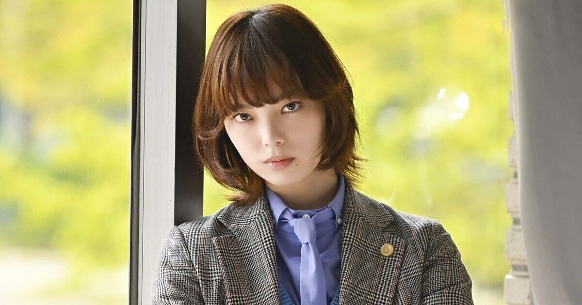 【朗報】平手友梨奈　青髪で今年初X投稿www