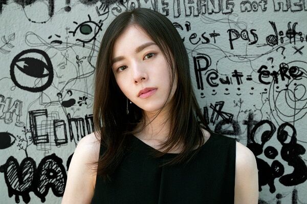 【激変】女性人気歌手がイメチェン！大胆にいきましたね www