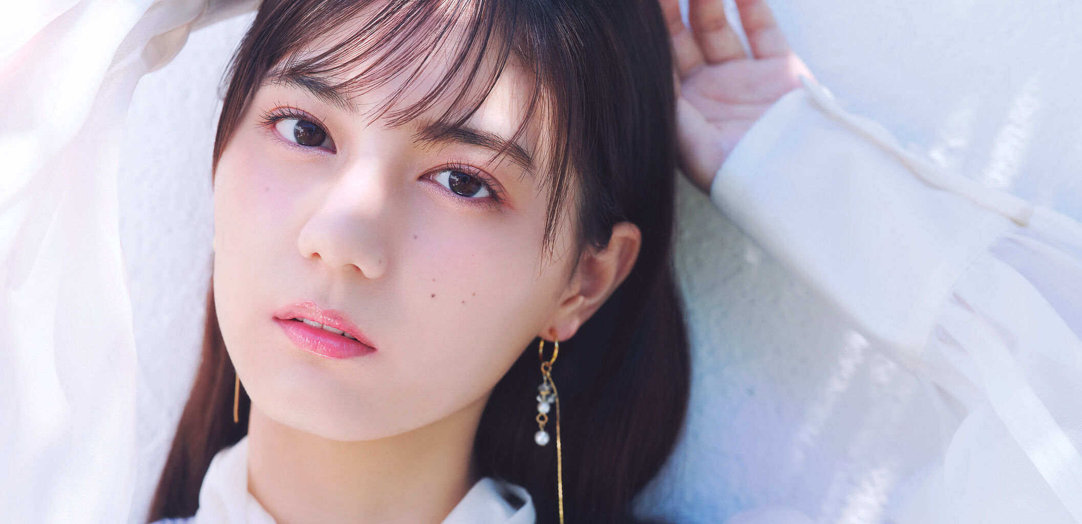 【朗報】日向坂46　14thシングルのセンター決定 w 二～四期生が全員・・・