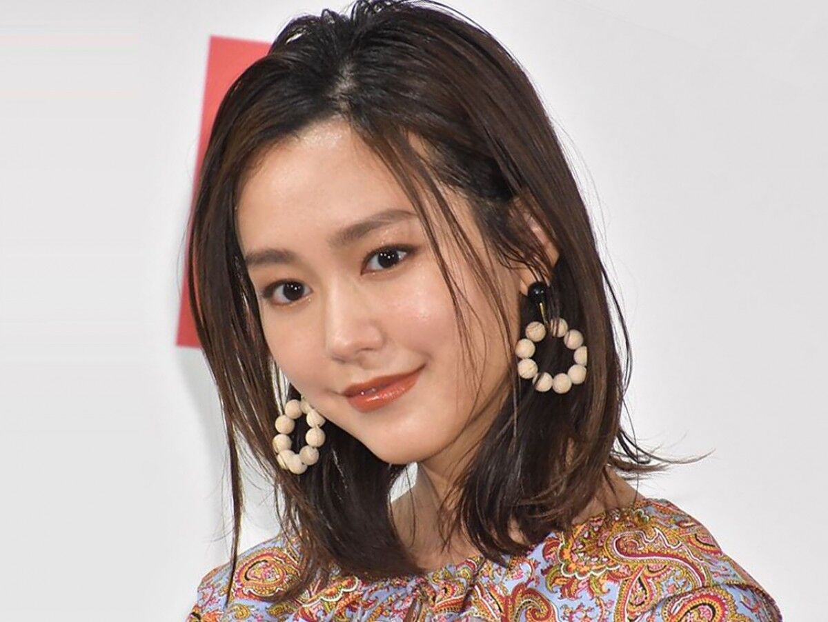 うわぁああああ！桐谷美玲のミニスカ姿！？きたああああああ！！