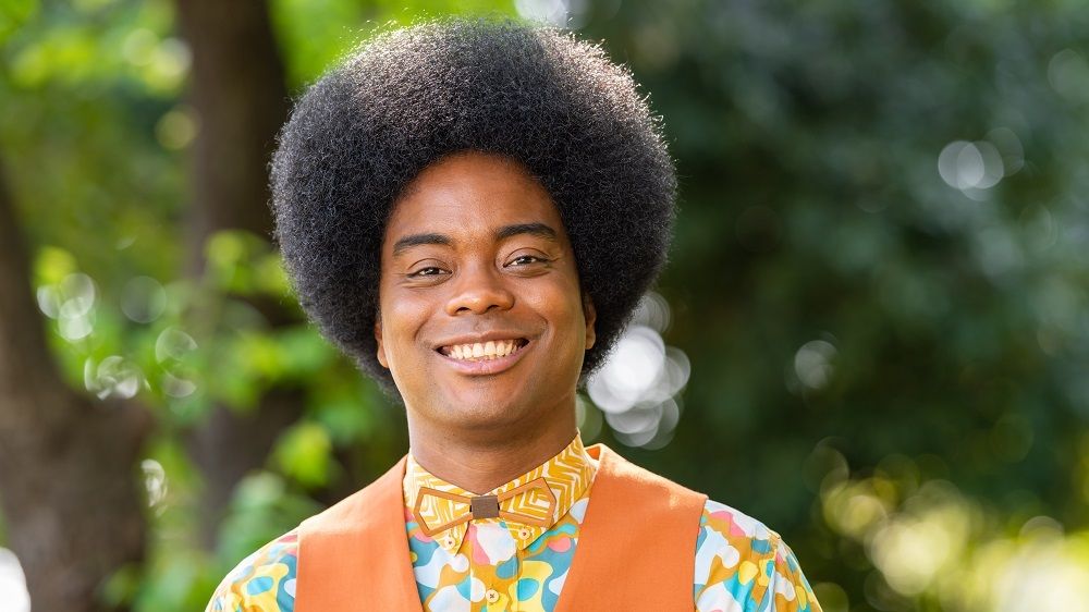 【驚愕】小学2年で外国人に誘拐された芸人！？当時の出来事がトラウマ に…