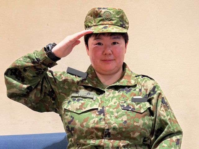ガチやんw やす子　自衛隊から表彰されるwww 本来のやす子がコチラ・・・