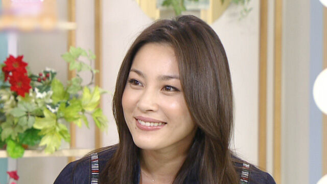 【朗報】芸能活動休止中だった人気女優が本格復帰の理由明かす！