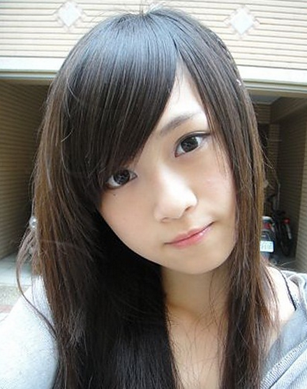 台湾の反応 台湾ネットユーザーの間で 清純派女子高生 林草莓 リン ツァオメイ さんが大人気 台湾の反応ブログ