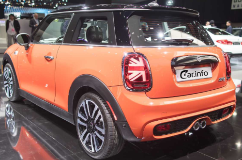 2018 MINI F56