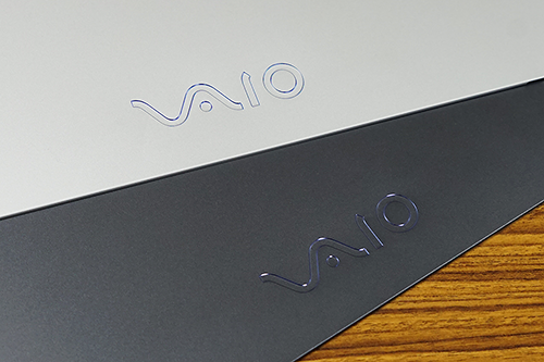 品質が完璧 VAIO Z 勝色ダブルアルマイト仕様 フリップモデル ノートPC