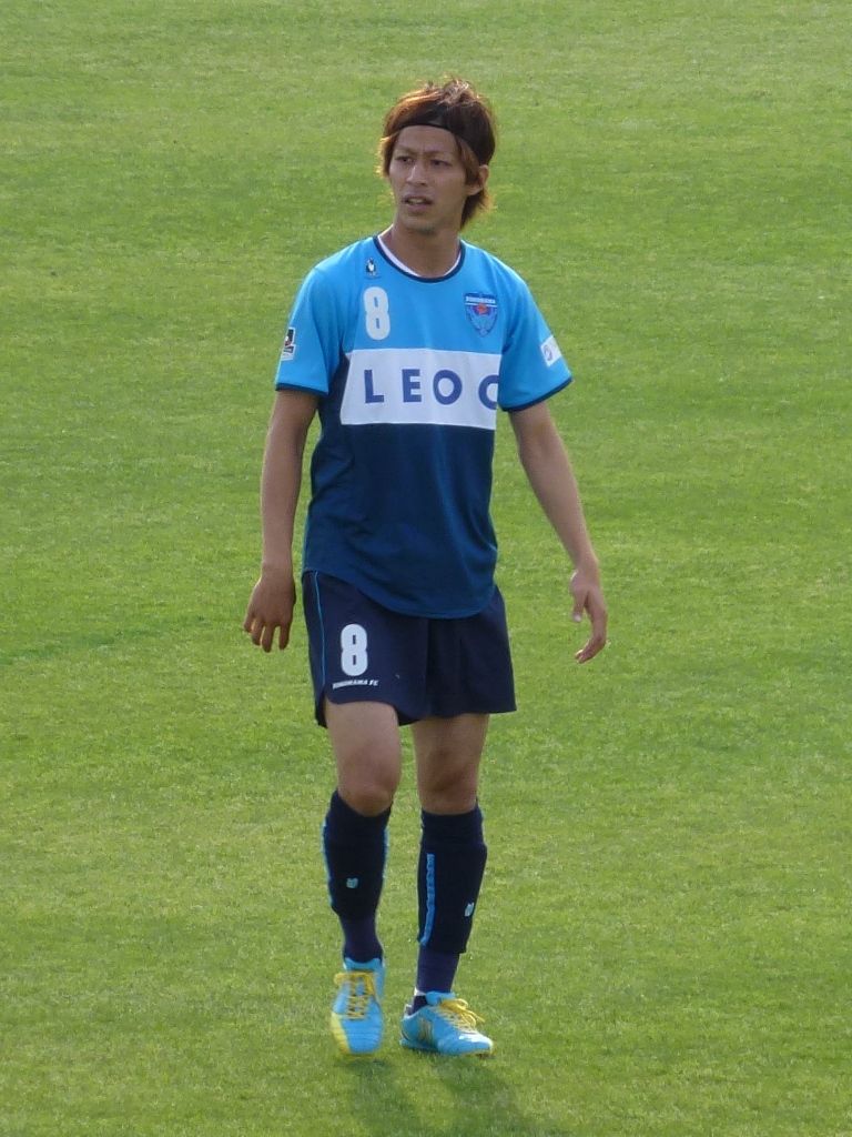 横浜fc 16シーズン契約更新選手 Gk渋谷飛翔 Mf佐藤謙介 日刊 しし丸日記 横浜fc と 食 のブログ 横浜fc 16シーズン契約更新選手 Gk渋谷飛翔 Mf佐藤謙介 日刊 しし丸日記 横浜fc と 食 のブログ