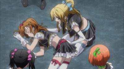 アニメ ノーブラ直後に倒れる穂乃果がライブシーンから ラブライブ アニメタイム アニメ ノーブラ直後に倒れる穂乃果がライブシーンから ラブライブ アニメタイム
