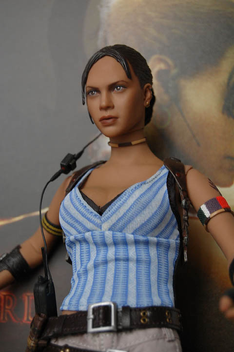 ホットトイズ バイオハザード5 シェバ・アローマ 1/6フィギュア Hot