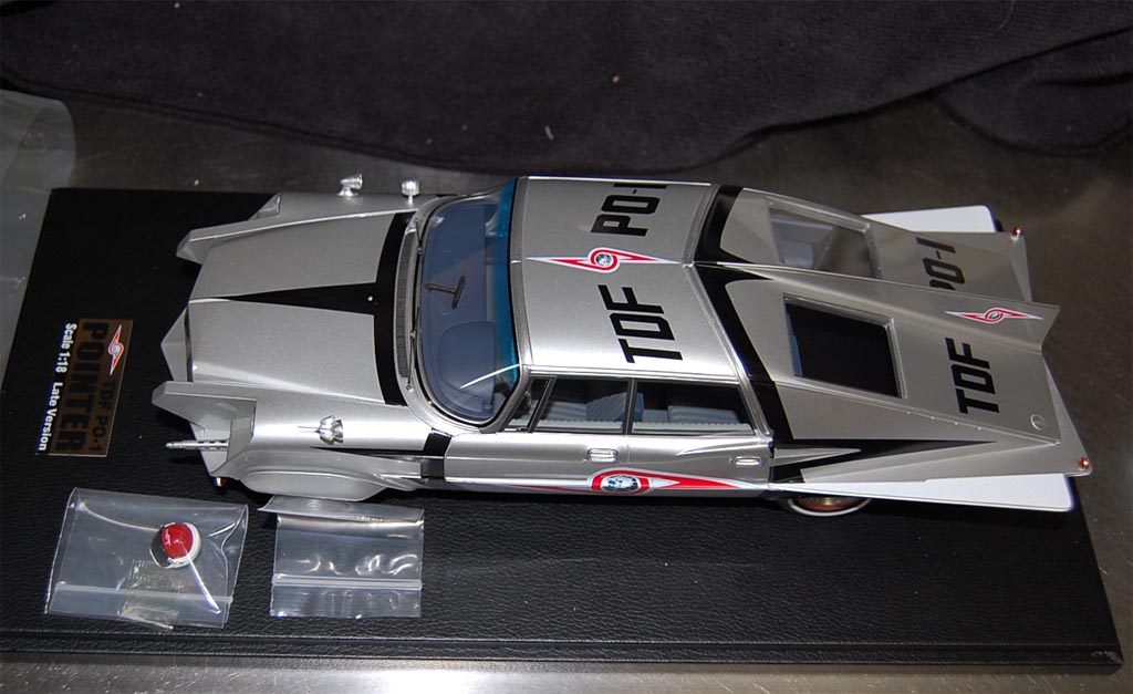 AMIE 1/18 TDF PO-1 ポインター 後期型 ウルトラセブン AMIE 1/18 TDF PO-1 ポインター 後期型 ウルトラセブン