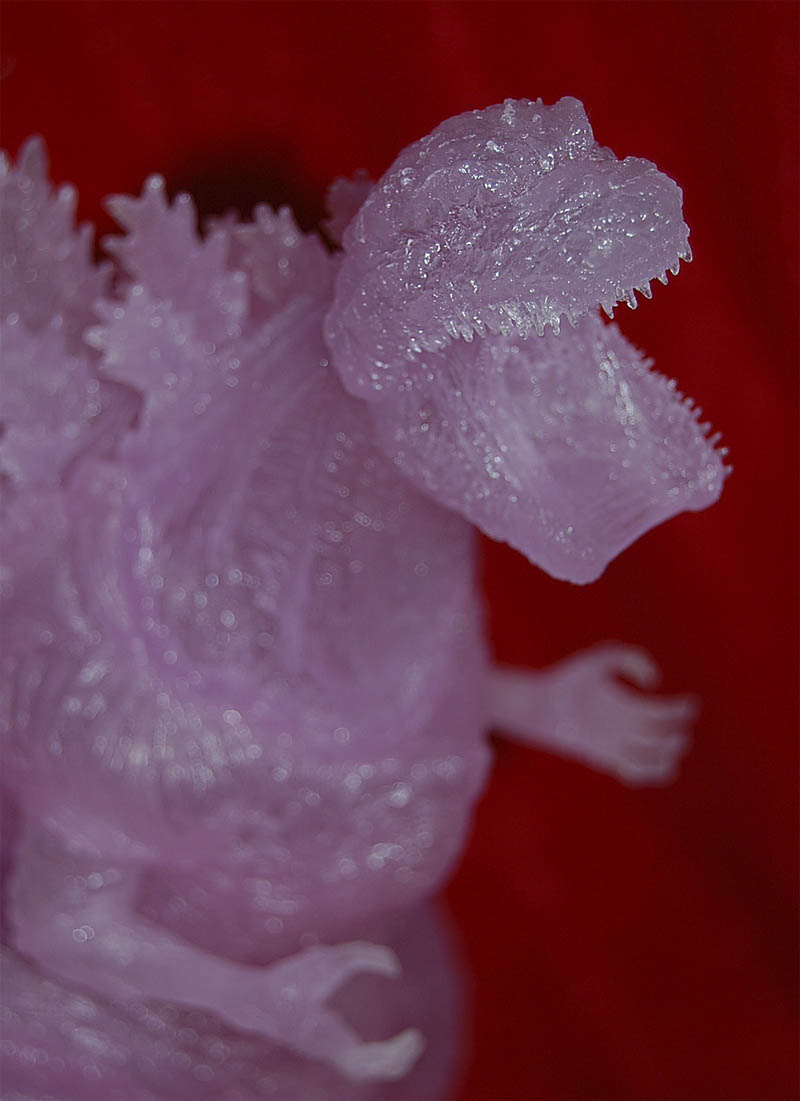 シン・ゴジラ （咆哮蓄光パープルクリアVer.）【プレミアムバンダイ