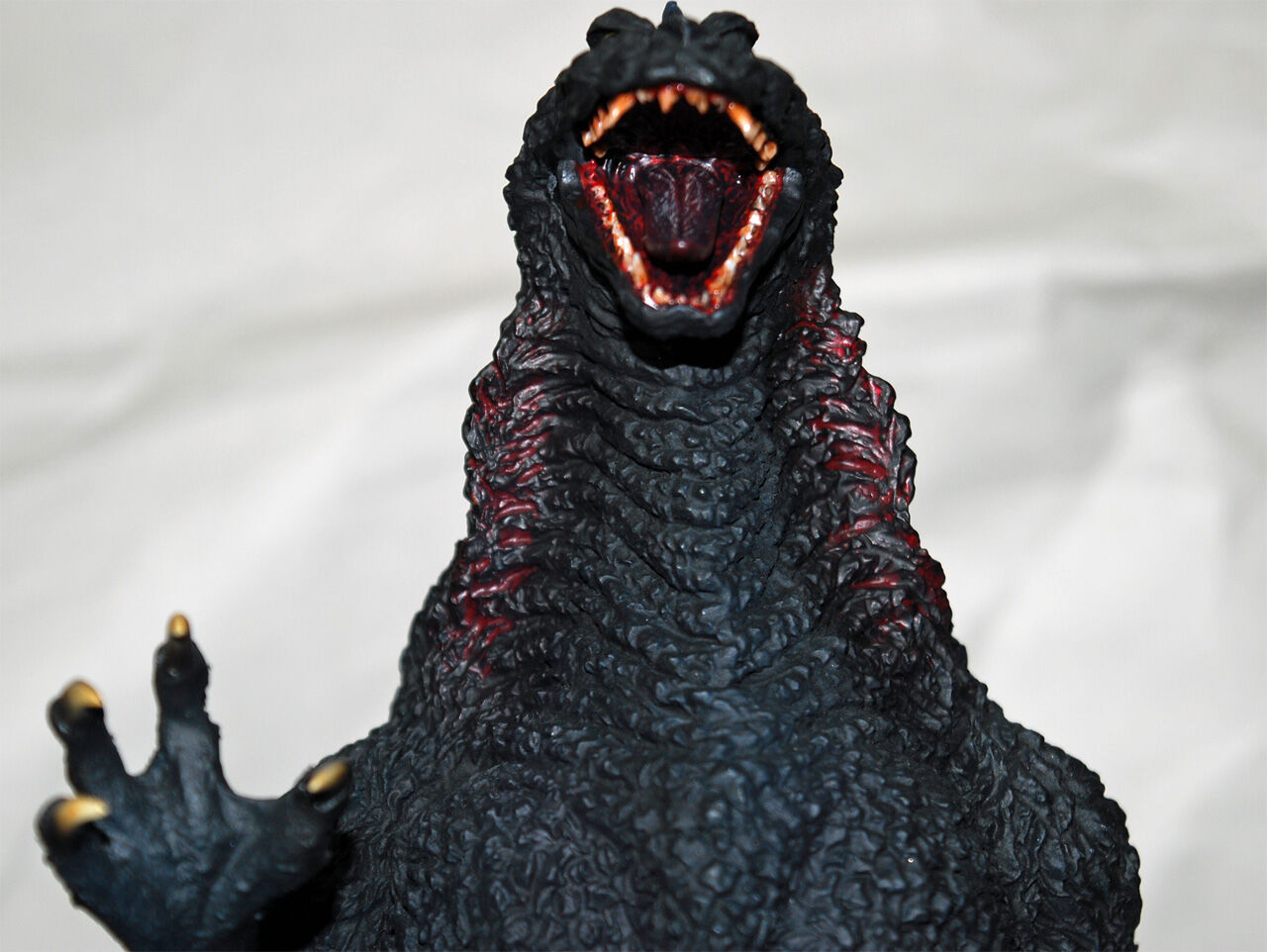 東宝大怪獣シリーズ 酒井ゆうじ造形2000ミレニアムひな形討用