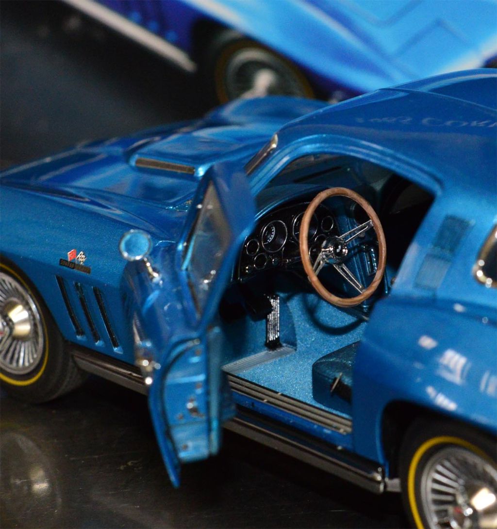 gmp CORVETTE Fastback 1965 1/18サイズ gmp CORVETTE Fastback 1965 1/18サイズ gmp CORVETTE Fastback