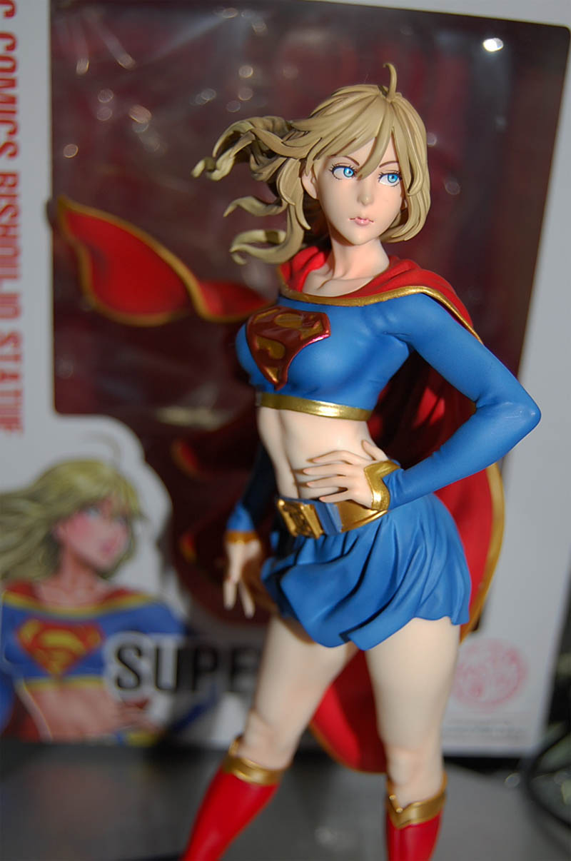 最大76%OFFクーポン DC COMICS美少女 UNIVERSE スーパーガール