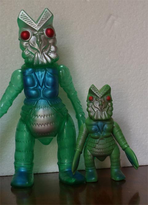 ブルマァク ミドルサイズ （ミニ怪獣シリーズ） バルタン星人