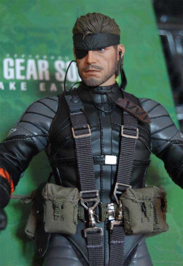 HotToys Metal Gear Solid 3 NAKED SNAKE : バルタン星人の部屋