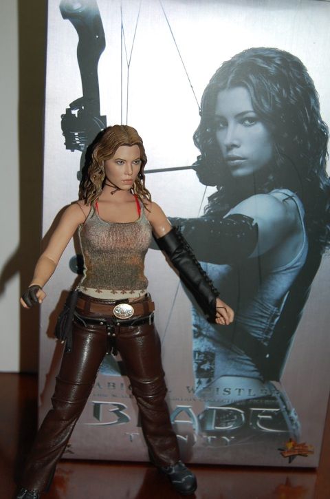 ホットトイズ テキサスチェーンソー 工場 エリン アビゲイルウィスラー