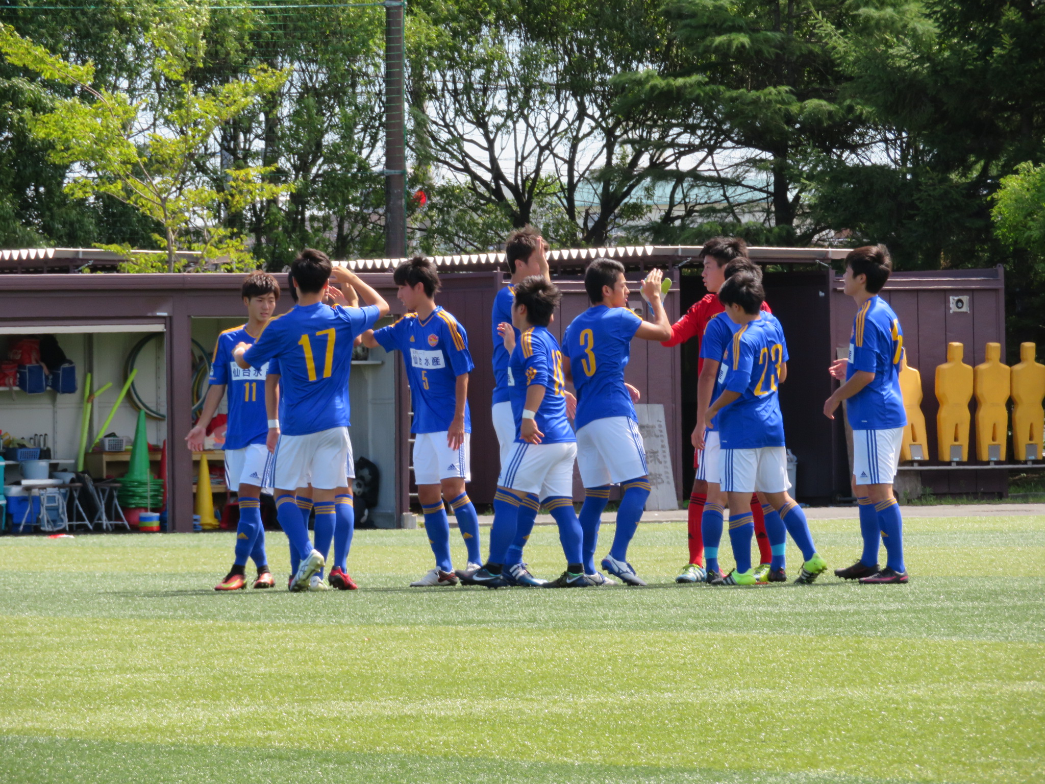 ユース 育英戦 勝利 優勝がかかったリーグ戦は残り２試合 ベガルタの押し売り