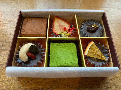 lotus.chocol2022-1-1